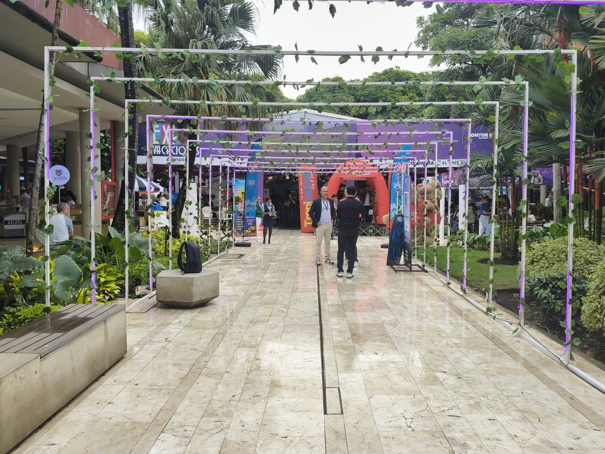 Corredor de entrada Expovacaciones