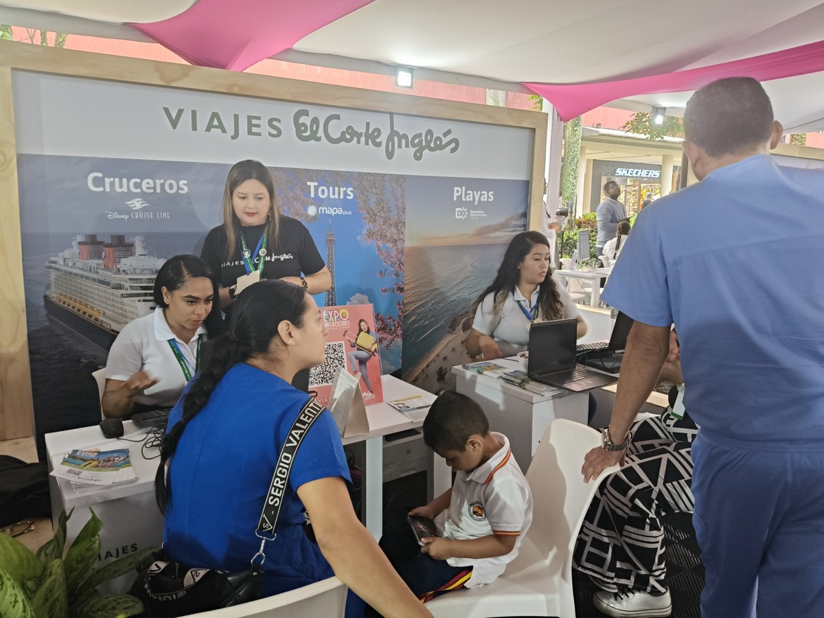 Stand Viajes El Corte Inglés